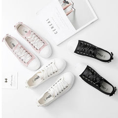 Black/White/Pink Student Bow Canvas Shoes