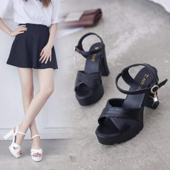 Black/White Summer Spring Cute Heels Sandals Shoes