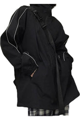 Reflektierende Jacke im Herbst-Alt-Stil