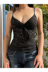Schwarzes Camisole-Crop-Top aus Spitze
