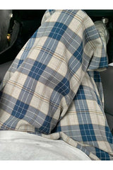 Blaue karierte Hose mit weitem Bein