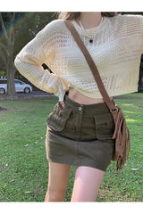 Boho Chic Set aus Häkelpullover und olivgrünem Rock