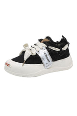 Chaussures en toile décontractées coupées