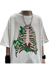 Dunkles Feuer-Totenkopf-Shirt