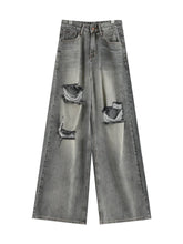 Übergroße Baggy-Jeans im Used-Look