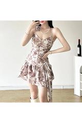 Minikleid mit geblümtem Choker