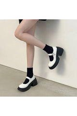 Chaussures Mary Janes à plateforme noires brillantes