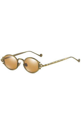 Ovale Sonnenbrille in Goldfarbe