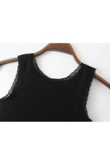 Débardeur en dentelle esthétique grunge