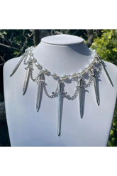 Knight's Valor Pearl Choker