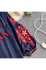 Chemisier brodé à lacets de style national