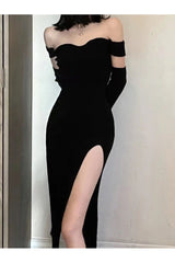 Robe en tricot à épaules dénudées