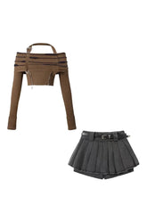 Outfit mit schulterfreiem Strickrock und Top