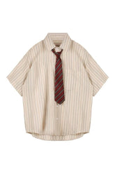 Chemise à rayures style preppy