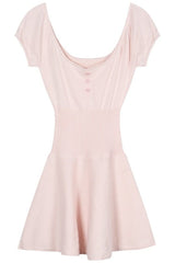 Robe à manches bouffantes et col carré