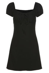 Elegantes, schlichtes Retro-Minikleid