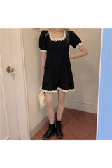 Vintage Gothic Schwarzes Rüschenkleid