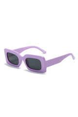 Lunettes de soleil violettes vintage