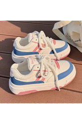 Weiße Plateau-Sneakers