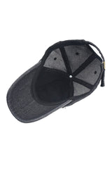 Casquette de baseball d'été usée