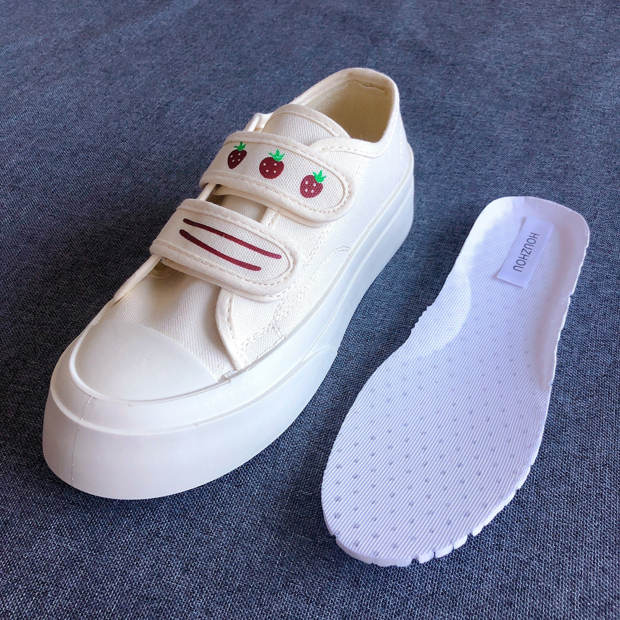 Kawaii Harajuku Fashion Strawberry Canvas Shoes FY008