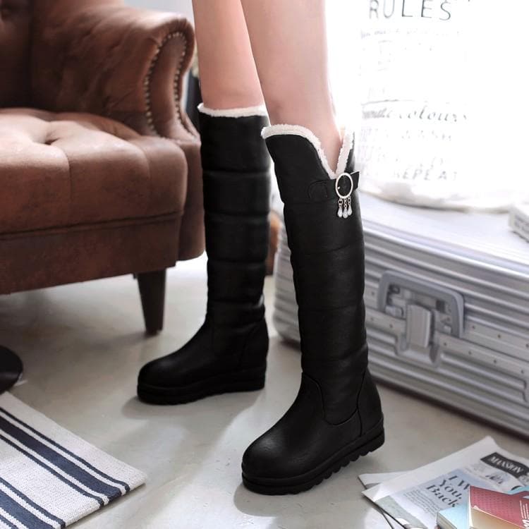 Ready Stock Black/White/Red Faux Fur Winter Warm Boots SP310
