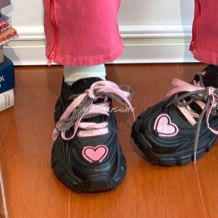 Pre-saleBlack Heart Sneakers