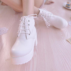 Lace-up Black/White Martin Boots BE843