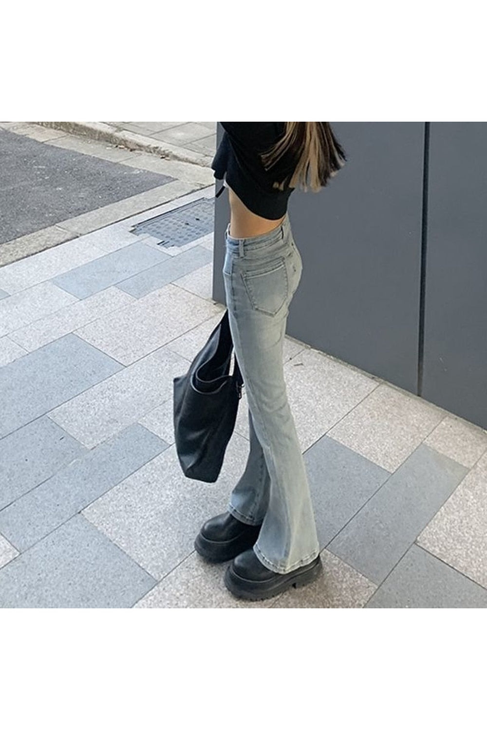 90s Style Flare Jeans