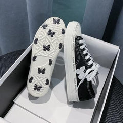 Embroidery Butterfly Low Lacing Canvas Sneakers