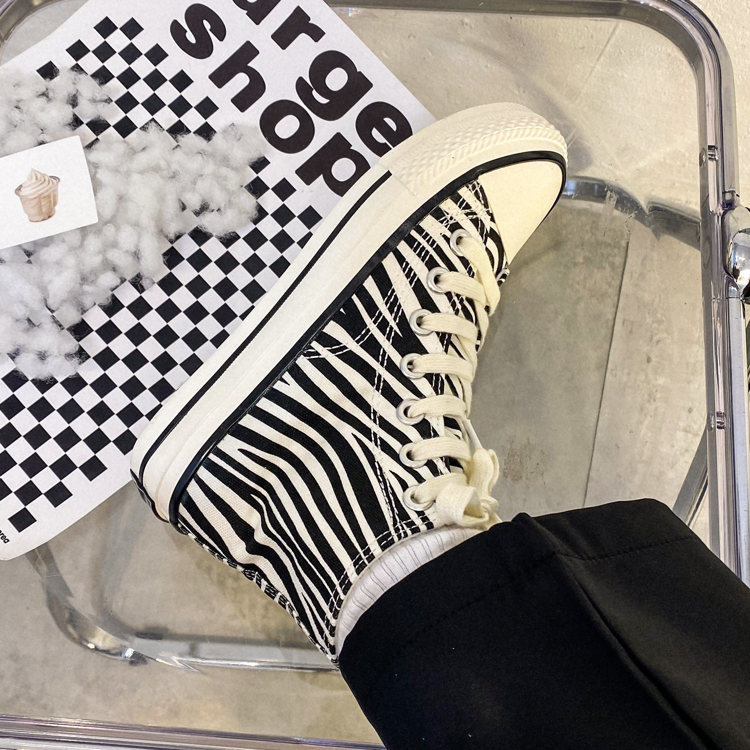 Zebra Canvas Black White Shoes BE786