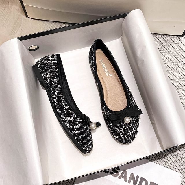 Faux Pearl Bow Tweed Flats