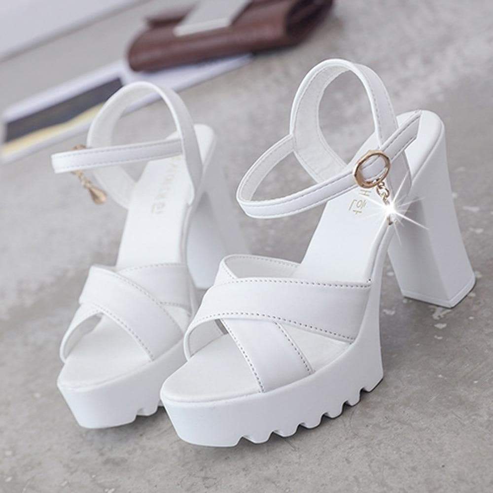 Black/White Summer Spring Cute Heels Sandals Shoes