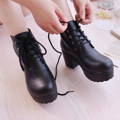 Lace-up Black/White Martin Boots BE843