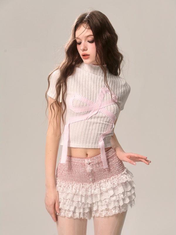 Short Blouse With A Small High-Neck Bow