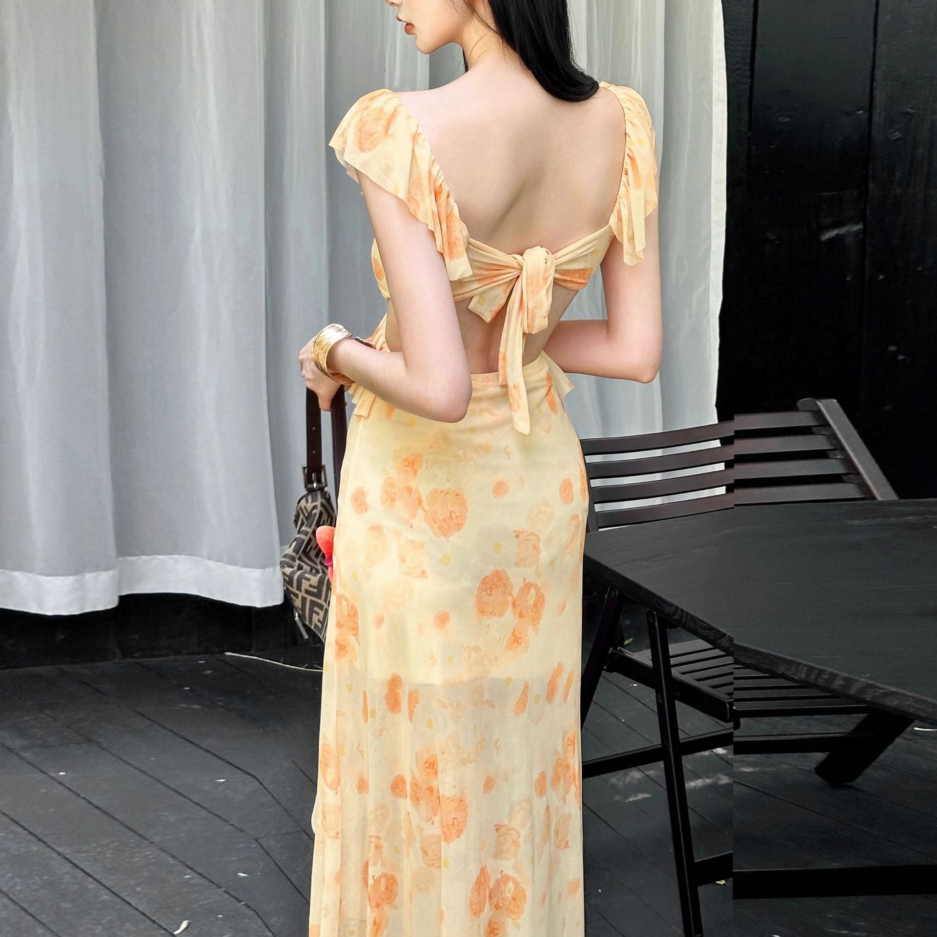 Hollow French retro style V-neck ruffled print dress