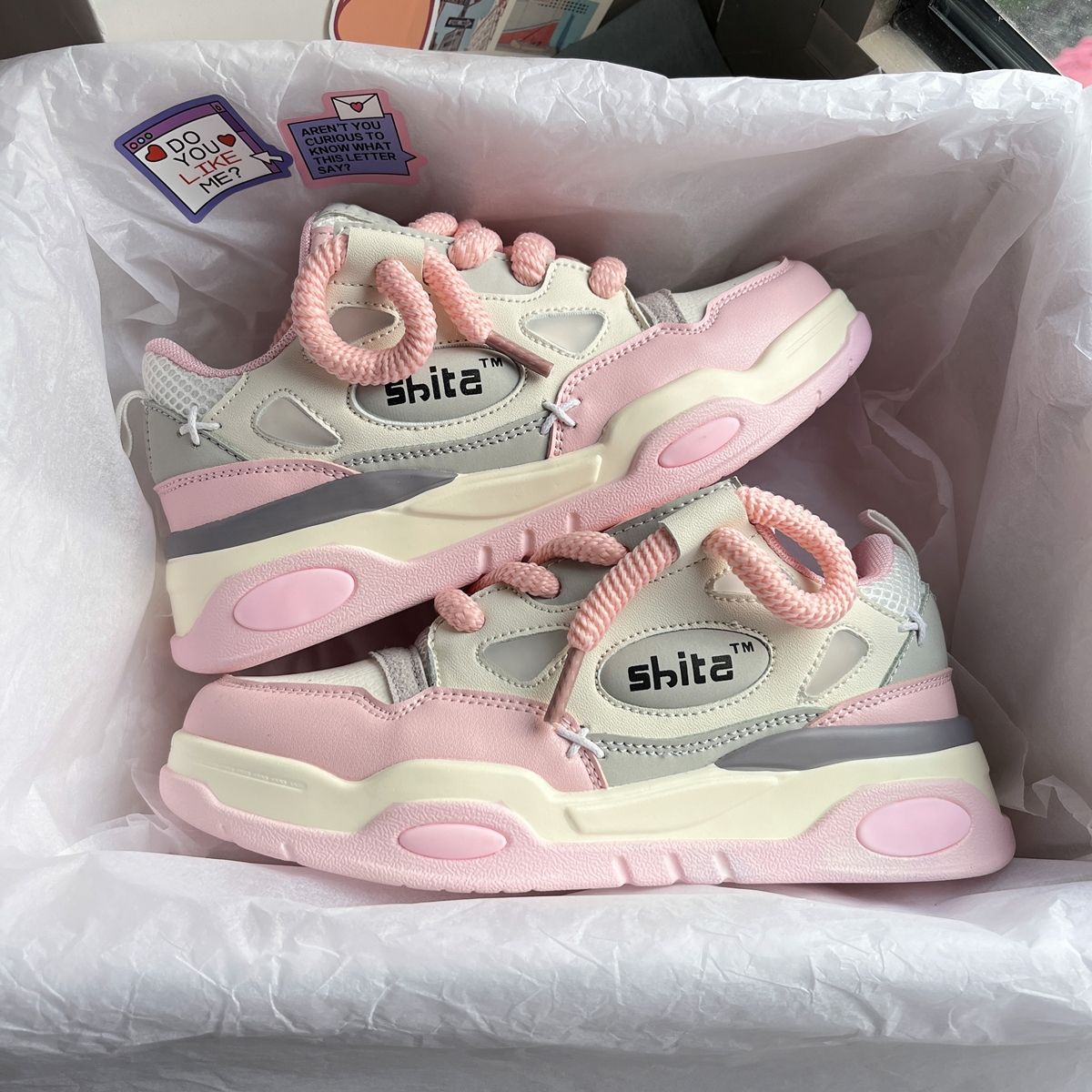 Cute Matching Sneakers MK19067
