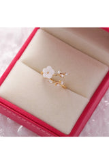 Aesthetic Crystal Flower Ring