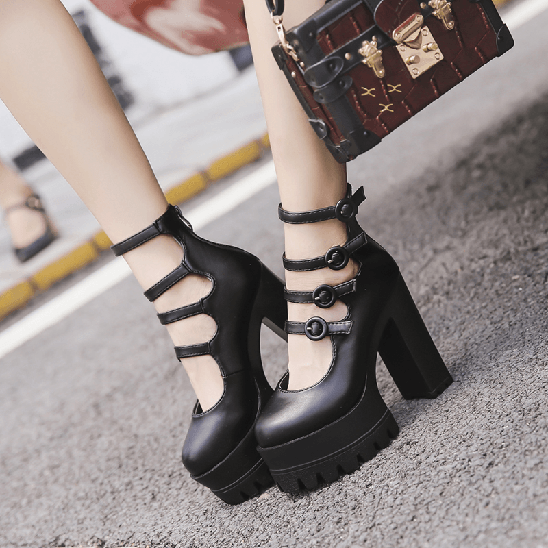 Gothic Black 4 Buckle Strap Platform High-Heels Shoes