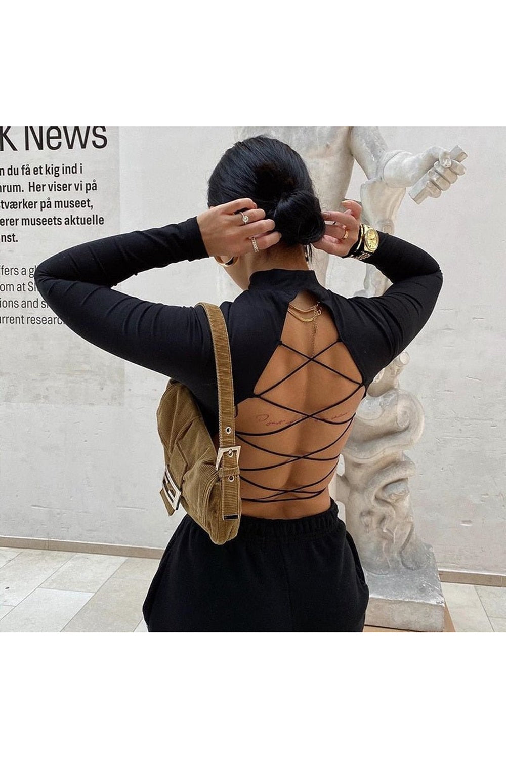 Bandage Backless Long Sleeve Crop Top