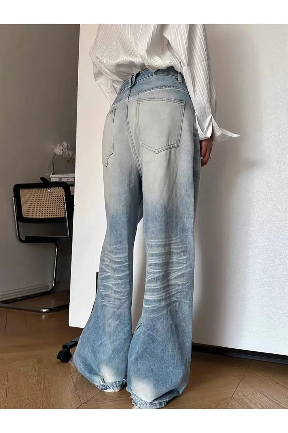 Distressed Light-Wash Wide-Leg Jeans