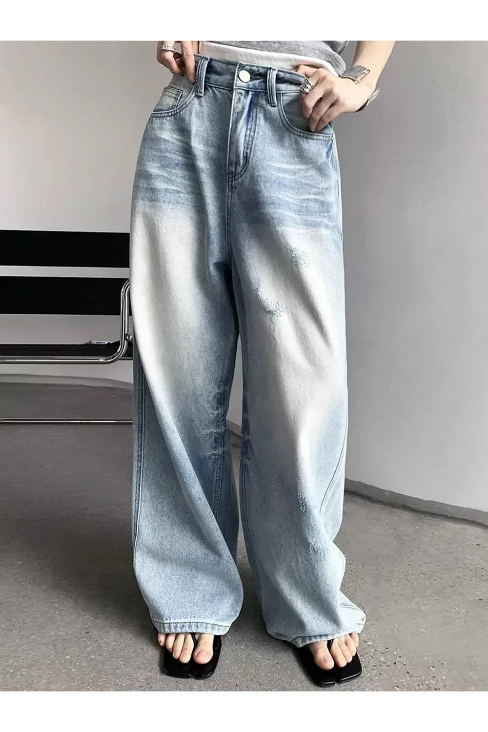 Distressed Light-Wash Wide-Leg Jeans