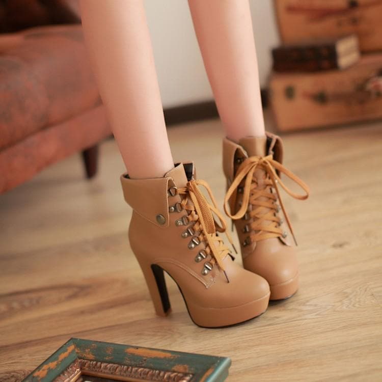 Black/White/Brown Elegant Laced High Heel Boots S12831