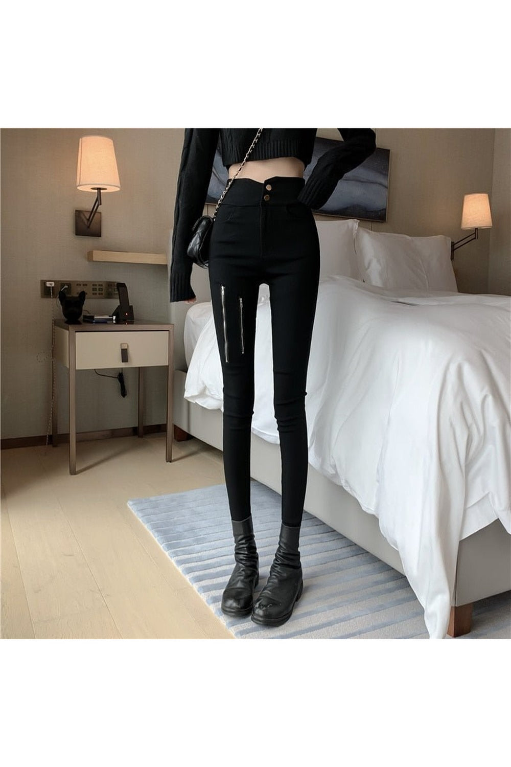 Elastic Zipper Black Pants