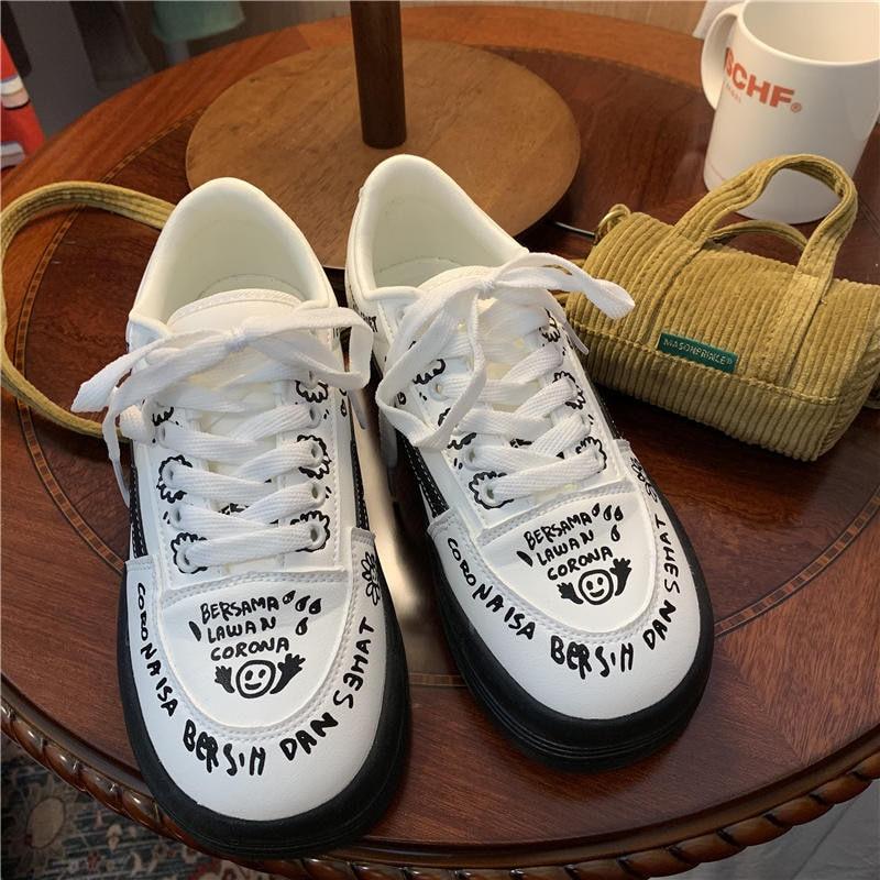 Kawaii Graffiti Sports Shoes FY024