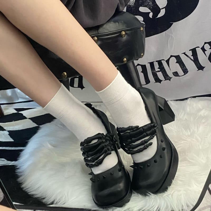 Skull Hands -Twilight Invitation- Gothic Lolita Shoes ON25