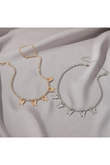 Goldenes Flatterhalsband