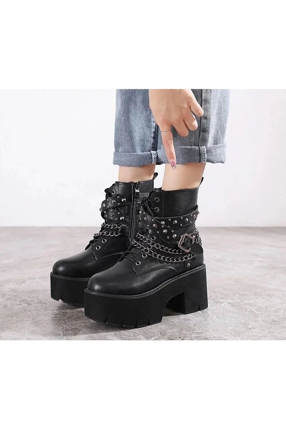 Gothic Schwarze Stiefeletten mit Nieten