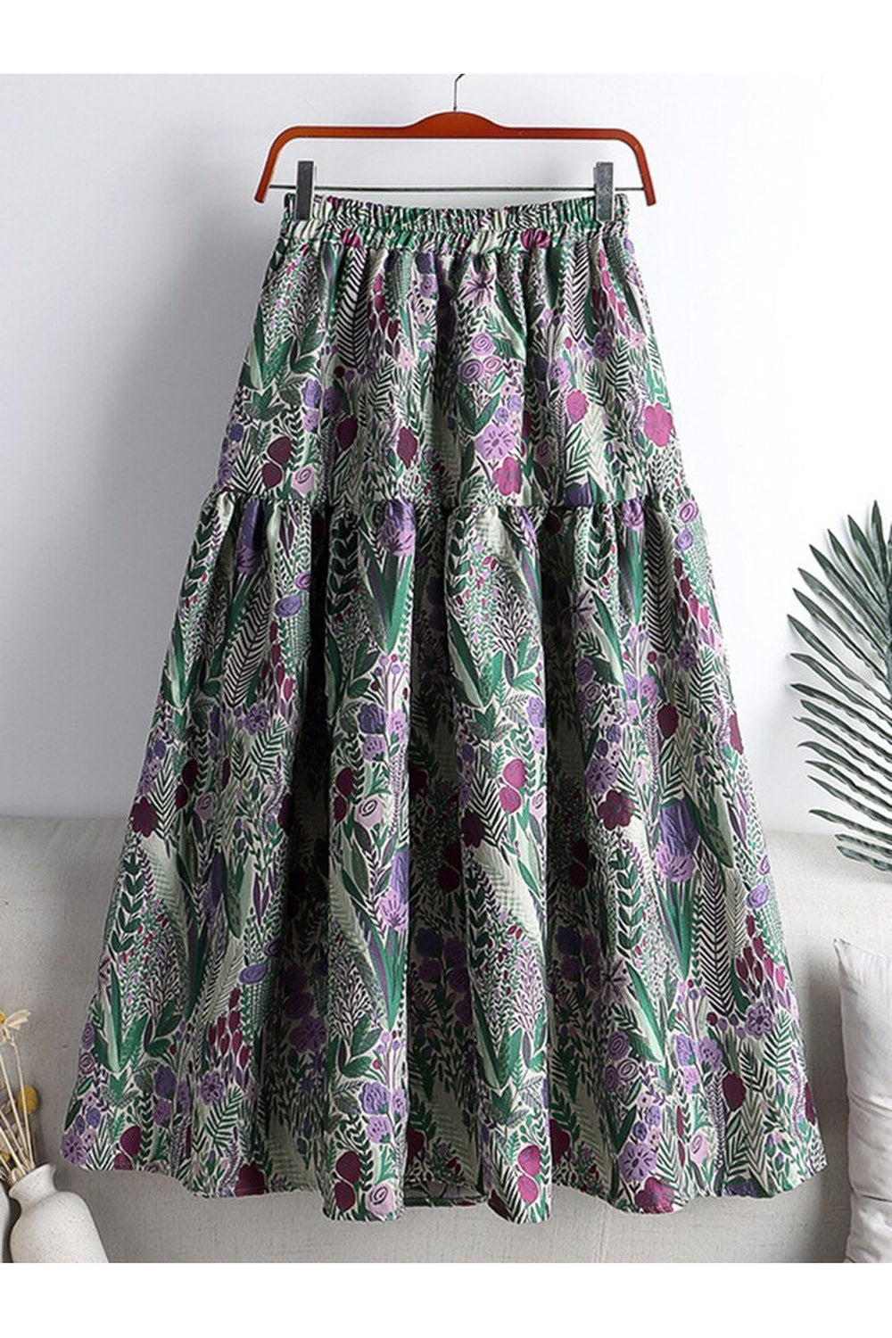 Jacquard Floral Embroidery Skirt