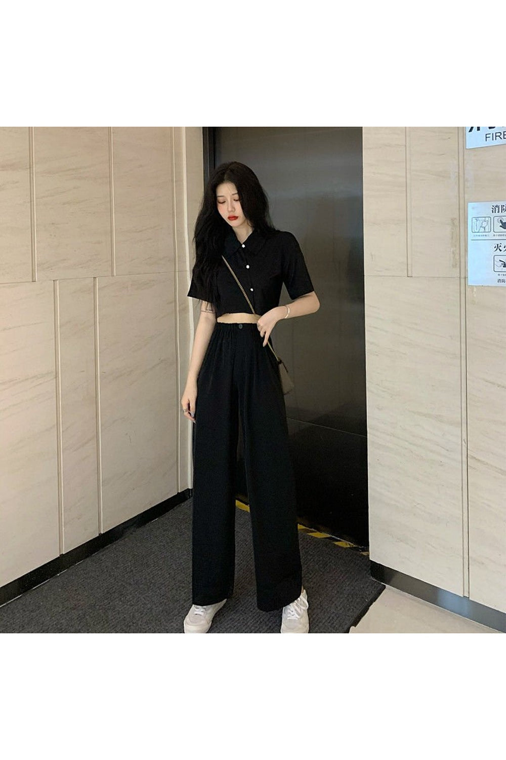 Ensemble 2 pièces noir coréen pantalon et haut court